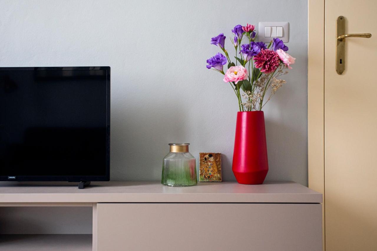Hostmate - Milano - Via Cantoni - Washington, Milan